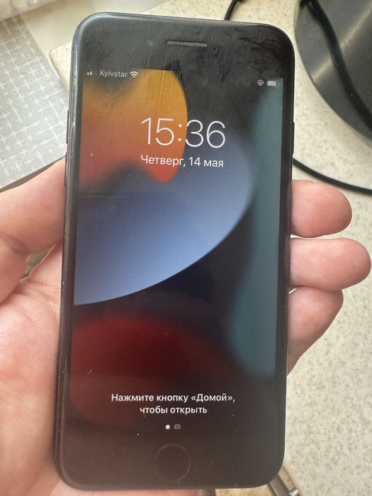 iPhone 7 128 гб у гарному стані
