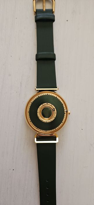 Magneto watch 36mm