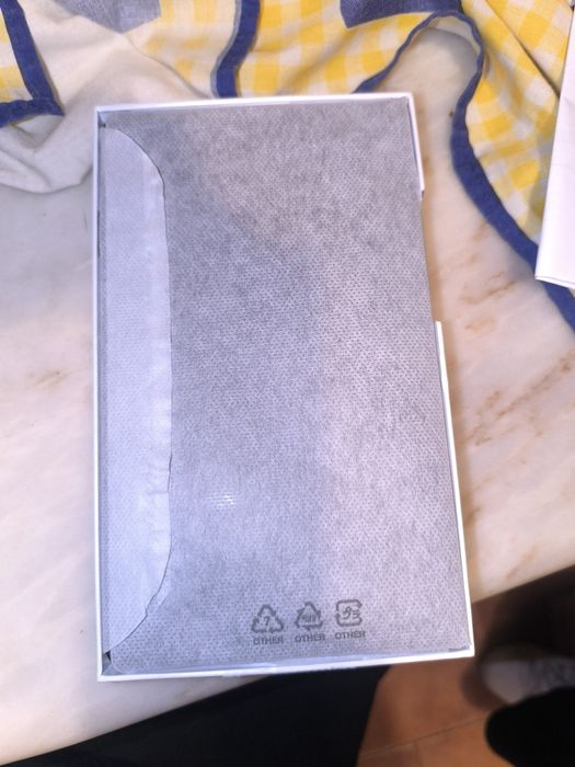 Samsung galaxy tab A9 4RAM 64GB memória com capa e película 140 euros