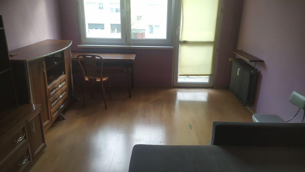 Dwupokojowe 39m2 mieszkanie w bloku z balkonem na pierwszym piętrze