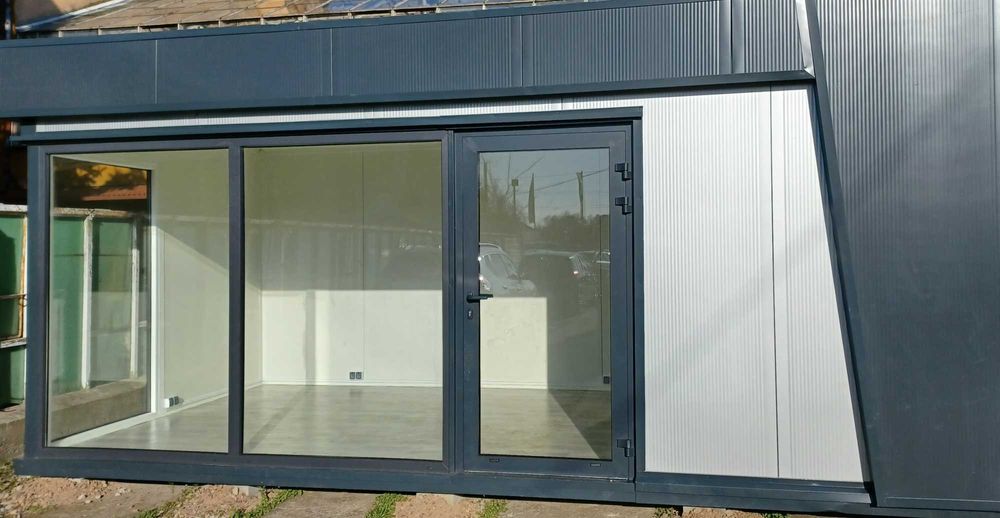 Pawilon Handlowy-Biuro-Kontener- 6 X 3 -18m2-z zapleczem-umeblowany!!!