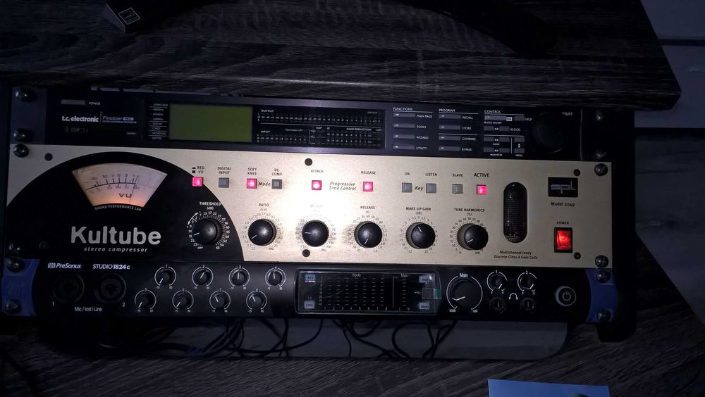 SPL Kultube - kultowy lampowy kompresor analogowy