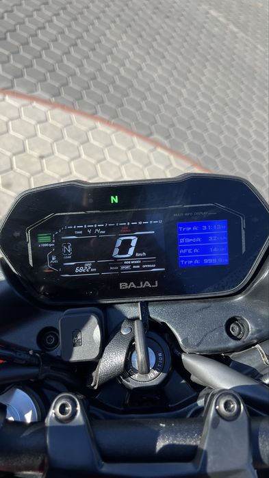 Мотоцикл Bajaj Pulsar NS400 (NS400Z)