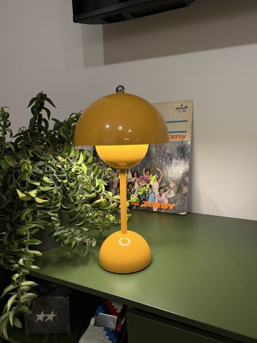 lampa stołowa żółta mushroom scandic retro vintage design