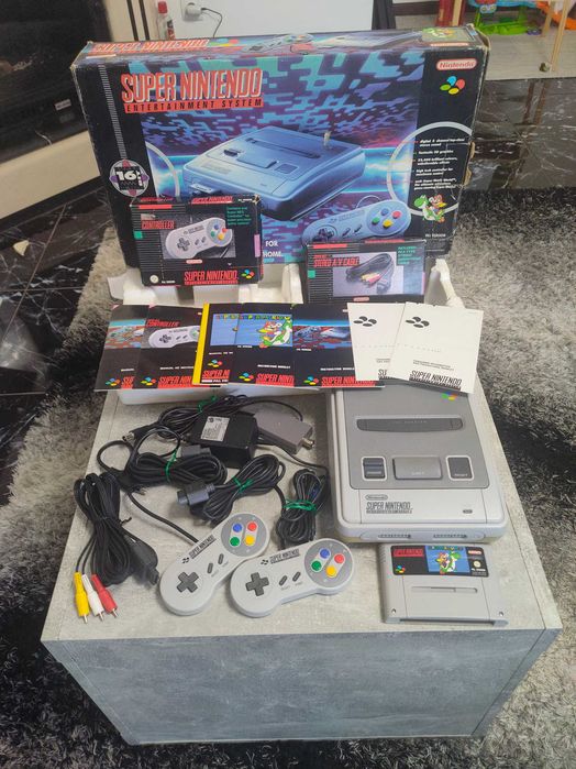 Pack Completo Super Nintendo (SNES) 1993 CIB + Super Scope Boxed + Extras Raros (Coleção)