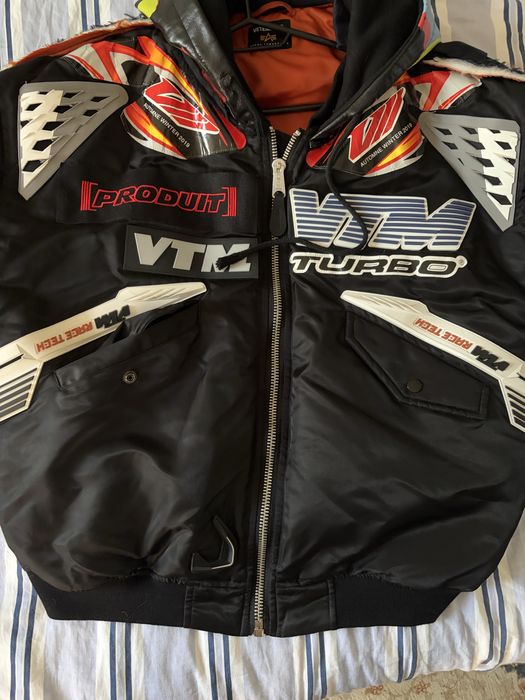 Vetements racing bomber jacket alpha industries