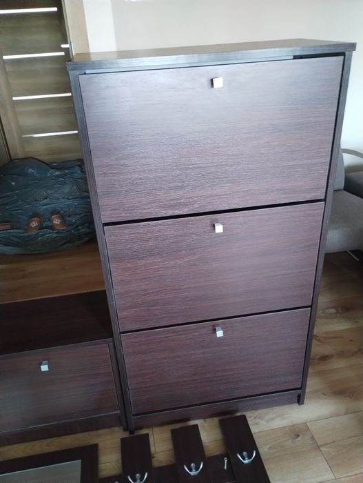 Meble na korytarz
