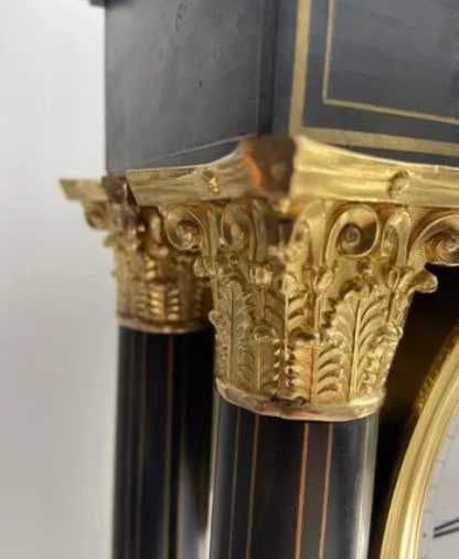 Stare zegary kominkowe