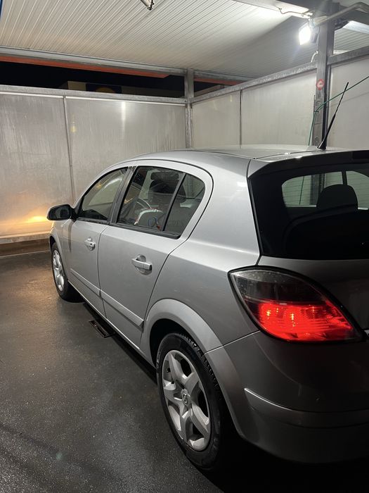 Opel Astra H 2008 1.4