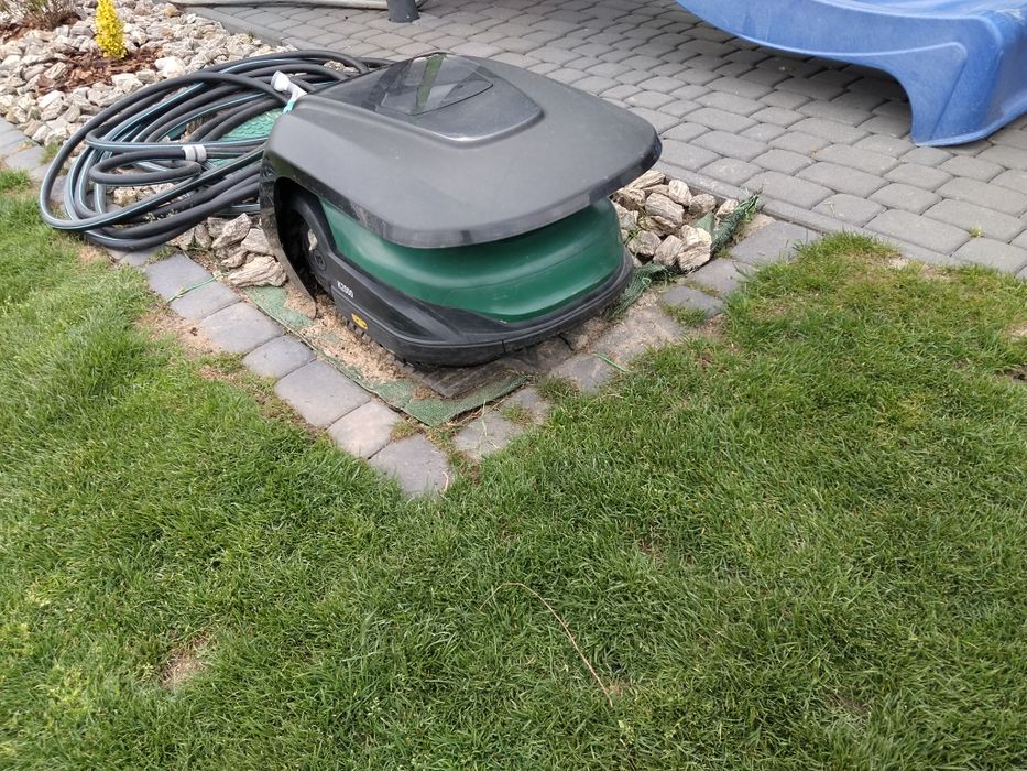 Używany robot Robomow Rk2000