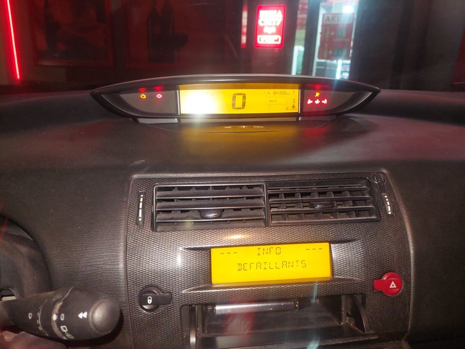 Продам ситроен с4 2006 года