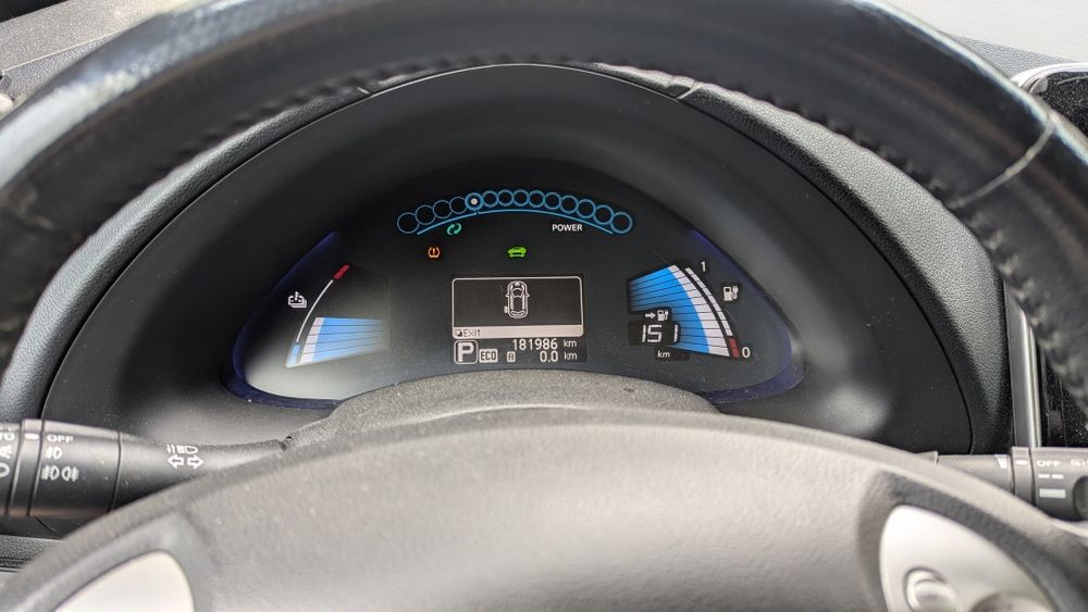 Nissan leaf 2015/24квт, 10/12, 185 тис