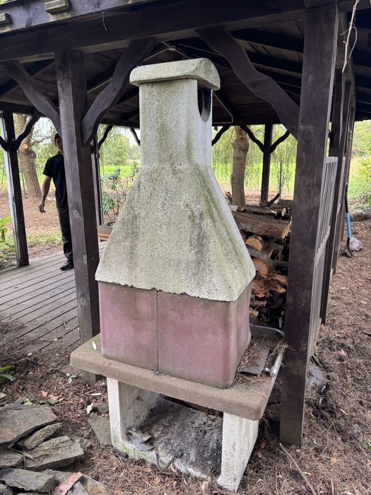 Grill betonowy, piec kamienny do ogrodu, kominek