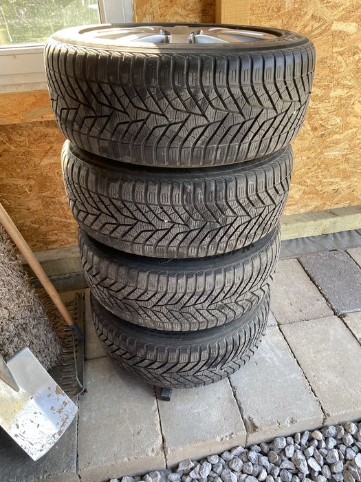 4 felgi z oponami 17 cali Honda rozstaw śrub 4 koła 114,3 opony zimowe Yokohama 5 x 114.3