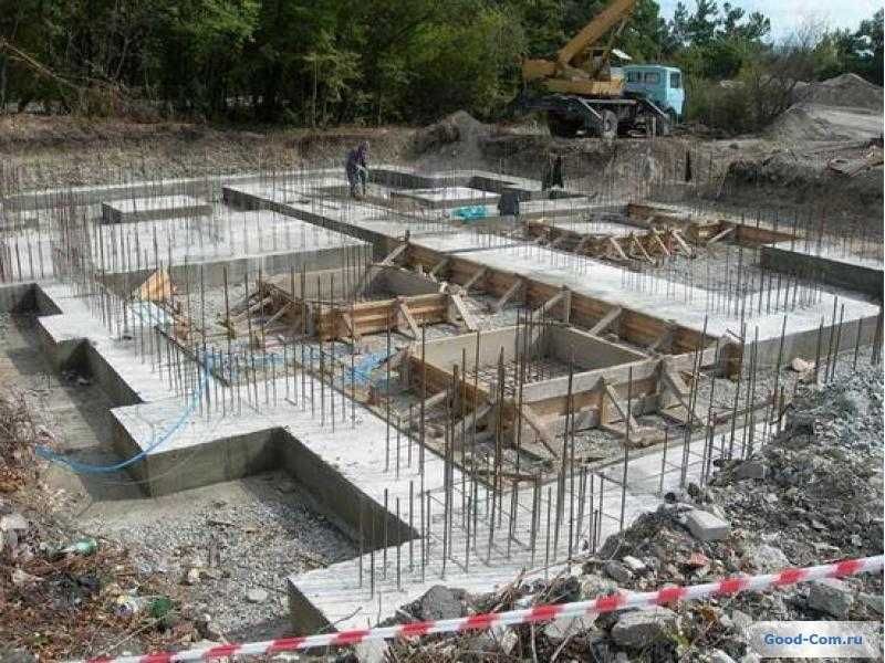 Заливка бетона, монолитные работы любой сложности