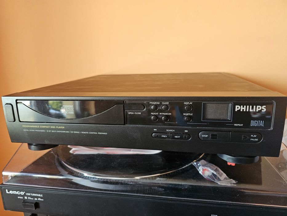 Odtwarzacz CD Philips AK691/60