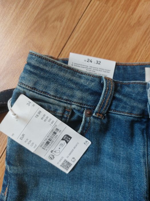 Жіночі джинси кльош C&A