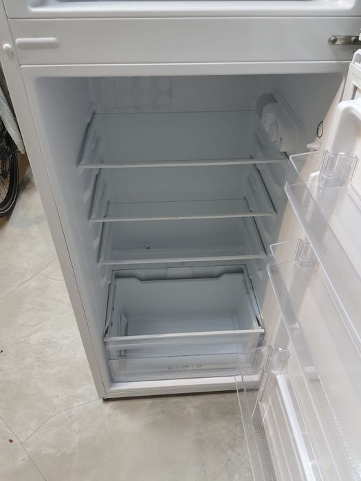 Sprzedam lodówkę Amica