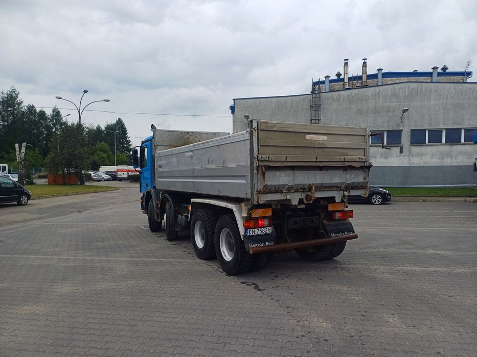 Mercedes Actros Mp2 3241 8x4 hydroburta ZADBANA wywrotka duża ładownoś