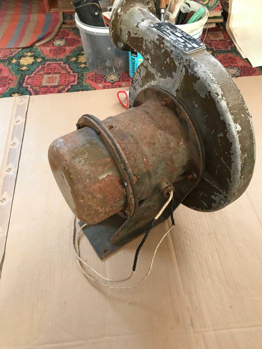 Електровентилятор ЭВ-75-12