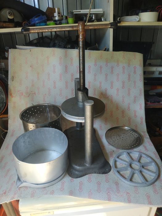 Wyciskacz śrubowy ,bardzo mocny