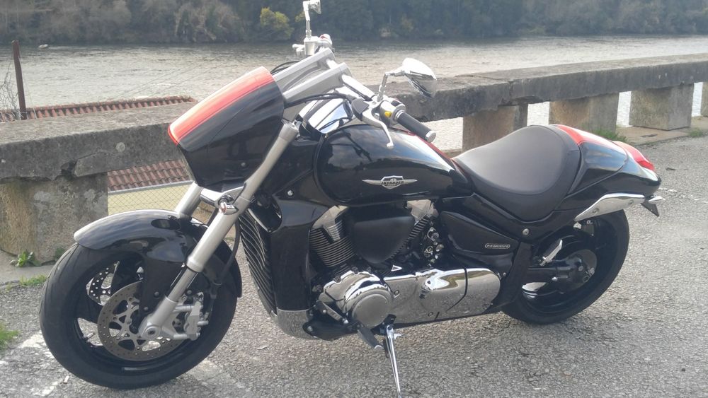 Suzuki.Intruder.1800.VZR