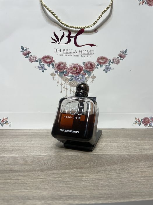 Giorgio Armani Emporio Armani  Stronger With You Absolutely