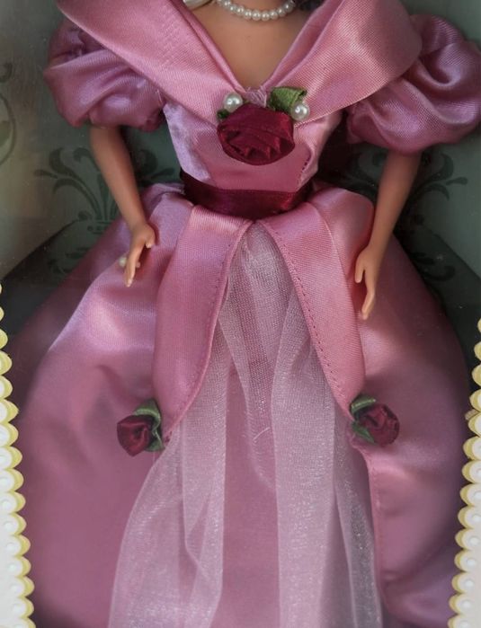 Barbie Hallmark Sweet Valentine Doll 1995