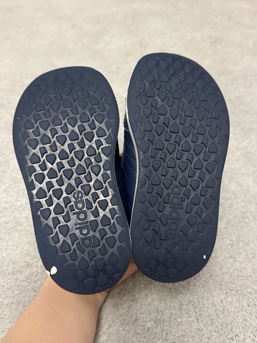 Дитячі кросівки Adidas