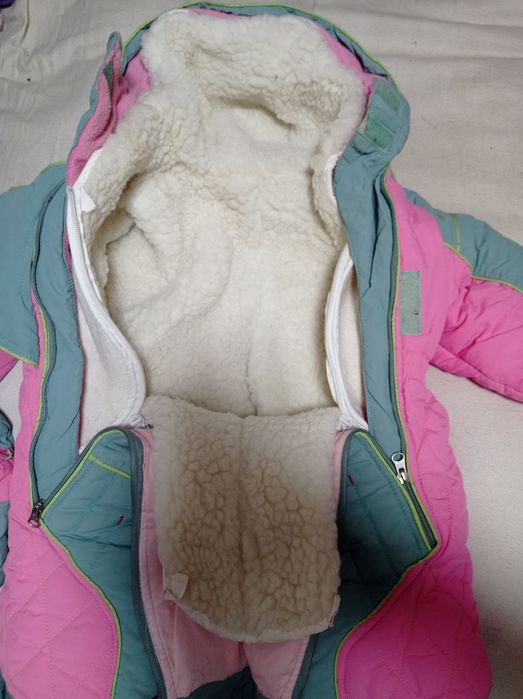 Продаю комбинезон детский