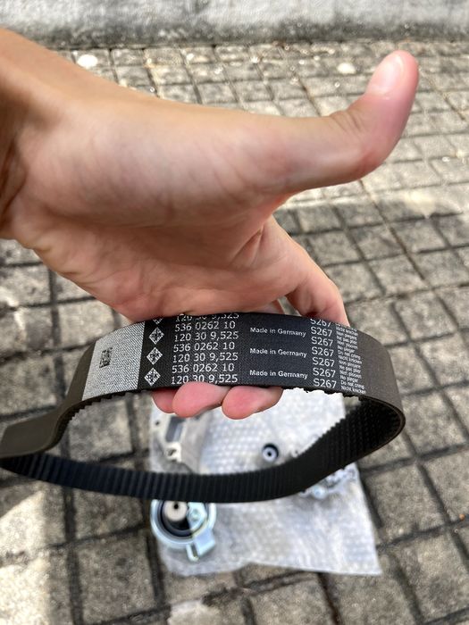 Correia Distribuição c/ Bomba Água Audi A6 2001