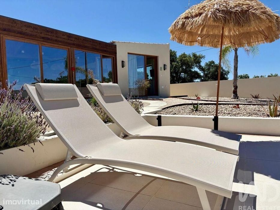 Casa / Villa T4 em Lagoa e Carvoeiro