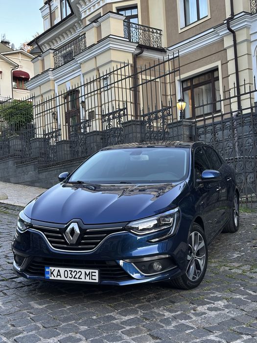 Renault Megan офіційна