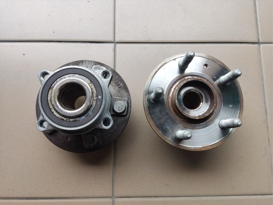 Ступица, подшипник на Tesla Model S,X