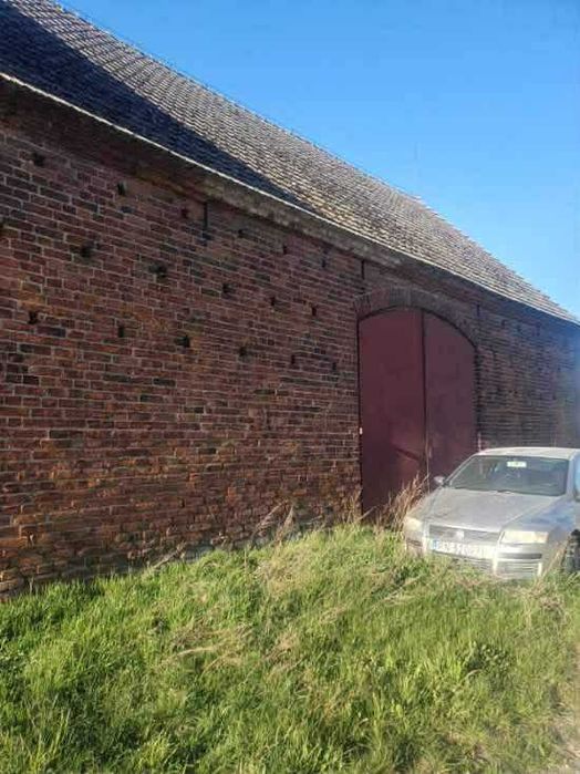 Magazyn stodoła garaż 170m2, przy ulicy, metalowa brama, Sulmierzyce,