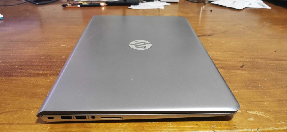 HP Pavilion - 15-cc502la Intel core i5