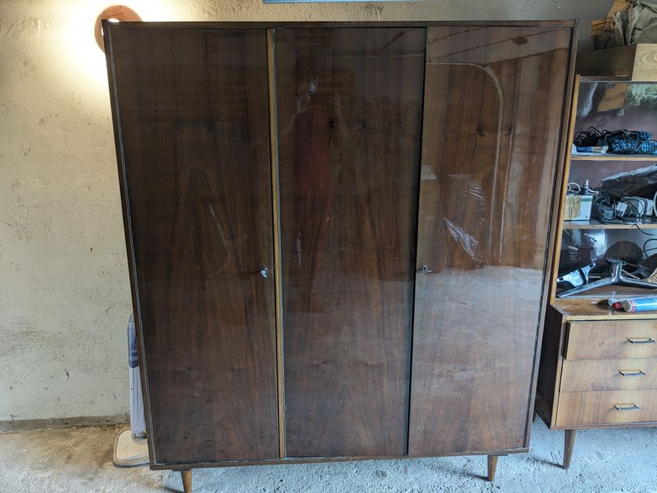 Stara drewniana szafa lata 80-te