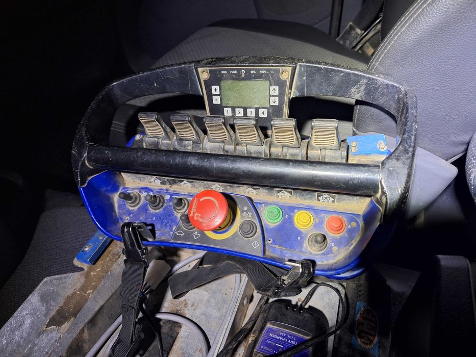 Hiab Palfinger Fassi Effer HDS HMF 1420-K2