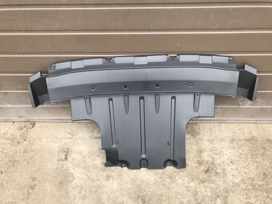 Защита двигателя Audi Q7 4l защита ауди ку7