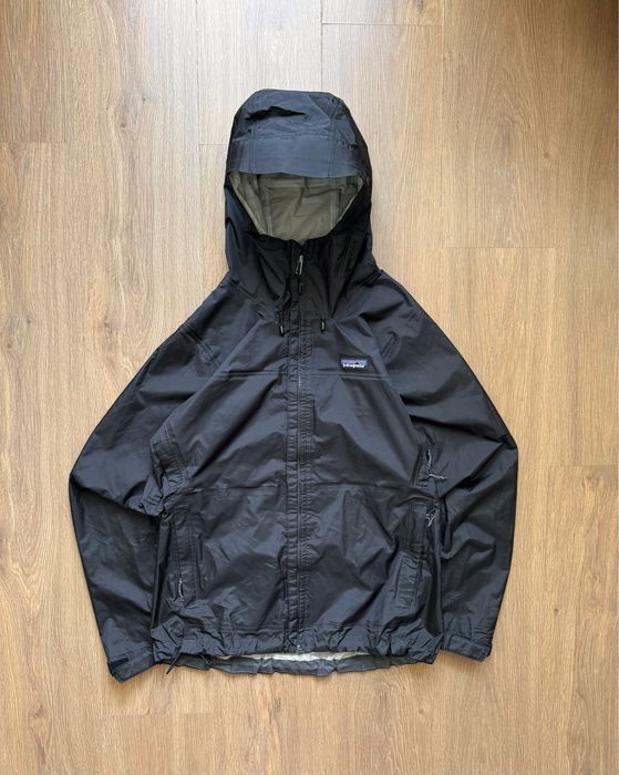Мембранна куртка  Patagonia H2No Torrentshell 3L Rain Jacket технологічна вітрівка нейлонова куртка  outdoor rab tnf haglöfs goretex Fjällräven