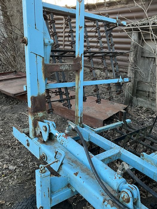 Продам борону пружинну