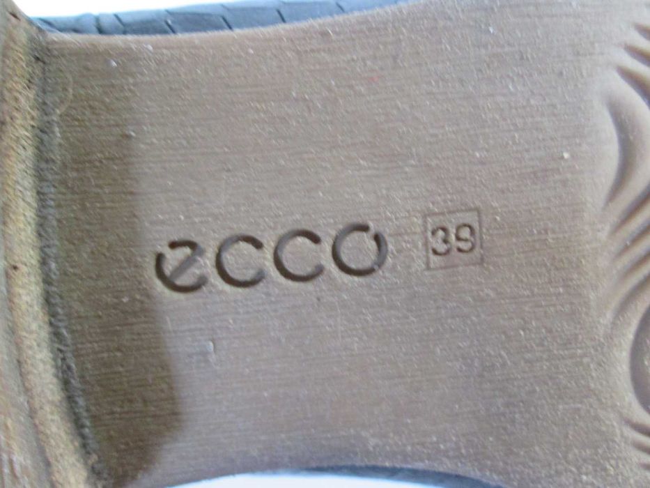 Ecco czarne skórzane buty botki skóra naturalna 39