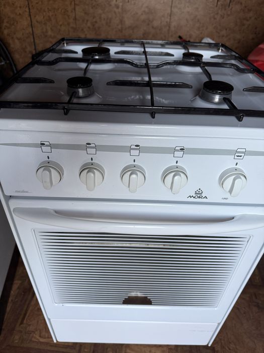 Газова плитка з газовою духовкою