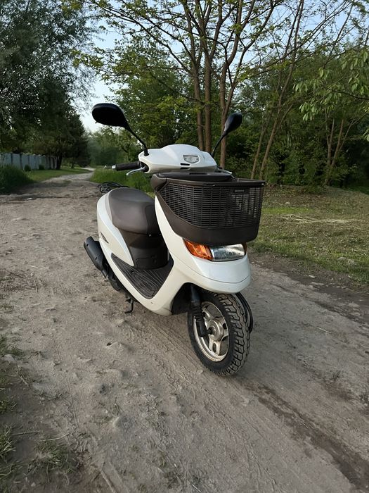 Скутери Honda Dio