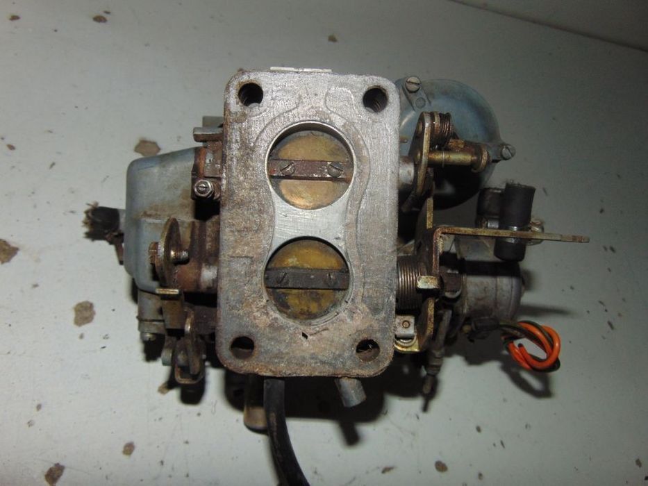 Bmw e30 1modelo carburador solex " usado em bom estado
