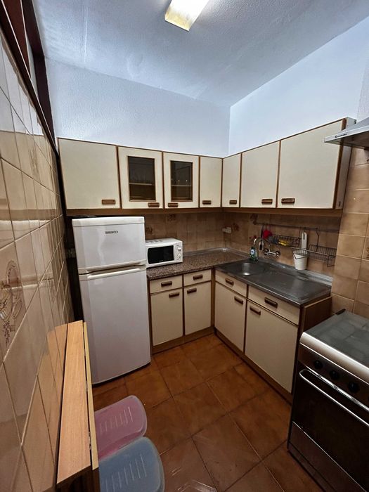 Quarto em R.Monsanto - Paranhos - Porto