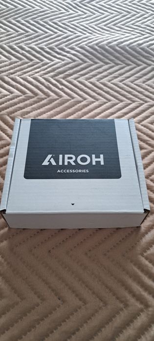 Capacete Airoh preto mate