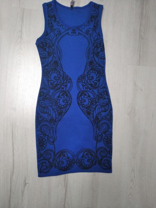 Piękna sukienka bodycon koraliki imitacja koronki