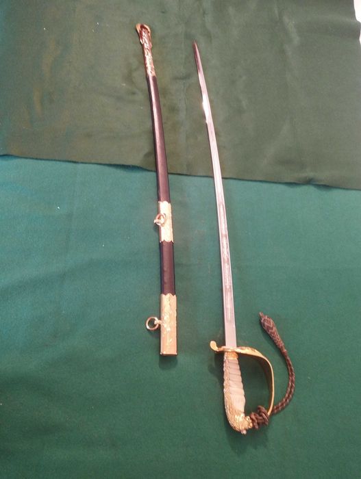 Espada Naval Portuguesa M/1911 para Oficial  Superior  da Marinha. Final do século XX