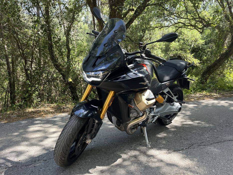 Motoguzzi v100 mandello S